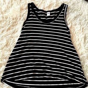 OLD NAVY BLACK & WHITE STRIPED V NECK HIGH LOW TANK TOP Sz XS NWOT